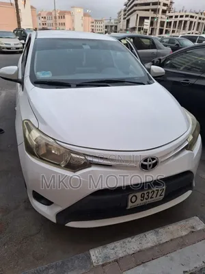 Toyota Yaris 2014 White