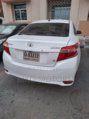Toyota Yaris 2014 White