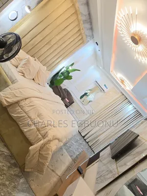  Ultra-Luxury Room in a 2bed Duplex.