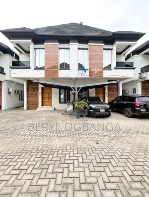 4bdrm Duplex in Lekki Phase 2 for rent