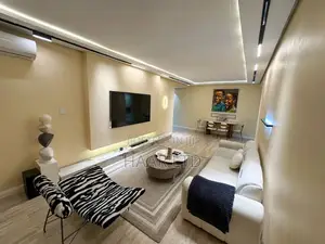 2bdrm Duplex in Banana Island for rent