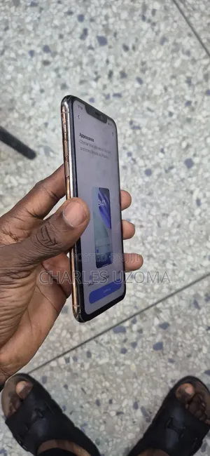 Apple iPhone 11 Pro Max 64 GB Gold