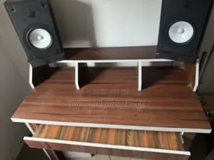 Studio Table