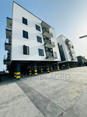 2bdrm Apartment in Chevron for sale