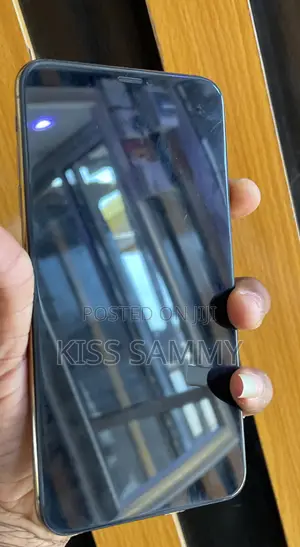 Apple iPhone XS Max 64 GB Gold
