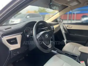 Toyota Corolla LE Plus 4dr Sedan (1.8L 4cyl CVT) 2016 Gray