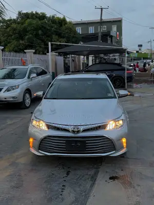 Toyota Avalon 2014 White