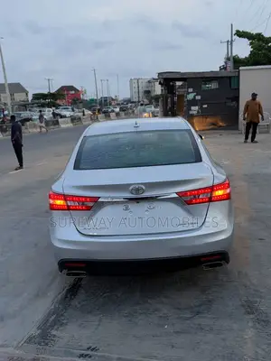 Toyota Avalon 2014 White