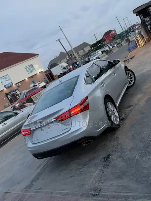 Toyota Avalon 2014 White