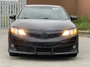 Toyota Camry SE Sport 4dr Sedan (2.5L 4cyl 6A) 2014 Black