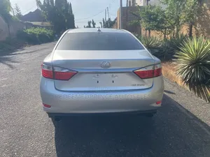 Lexus ES 350 FWD 2016 Silver