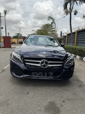 Mercedes-Benz C300 Luxury 4dr AWD 4Matic Sedan (2.0L 4cyl 7A) 2015 Blue