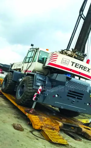 Terex 335 Mobile Crane 35 Tons