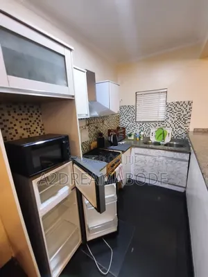Furnished 1bdrm Apartment in Maryland, Shonibare Estate for rent