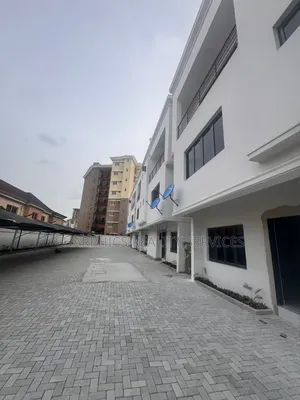 4bdrm House in Ikoyi S.W for rent