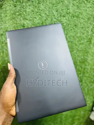 Laptop Dell Latitude 7290 8GB Intel Core i7 SSD 256GB