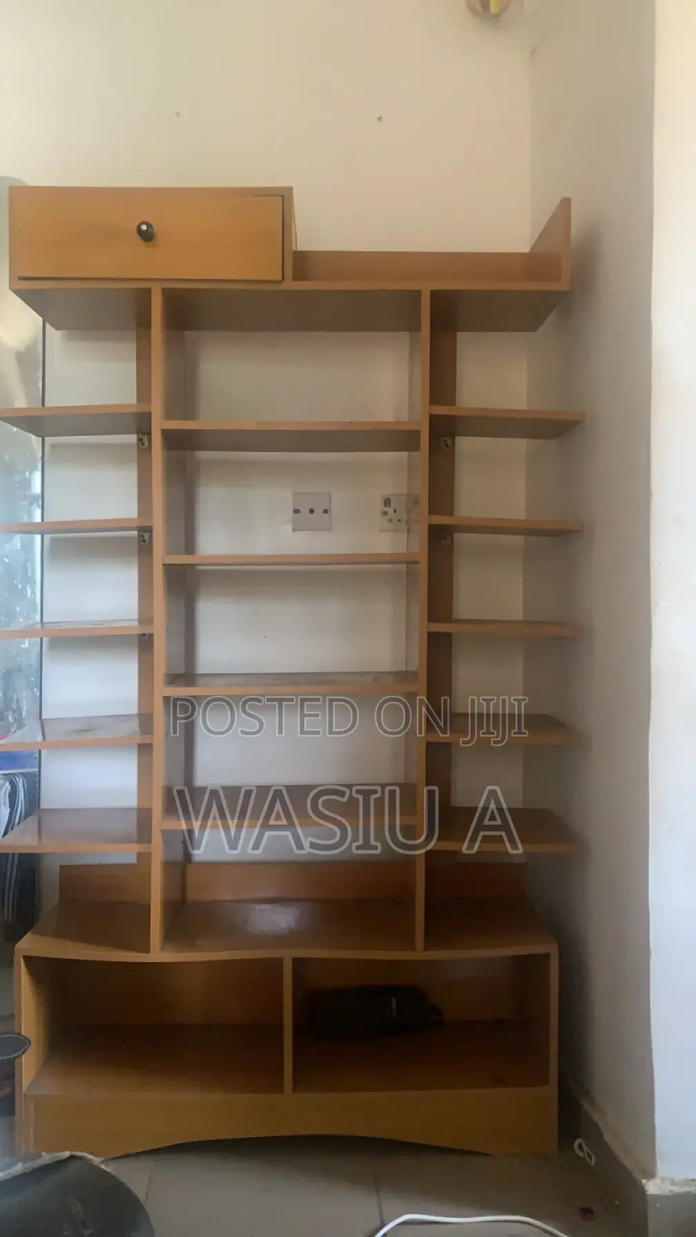 Used Shoe Rack In Perfect Condition