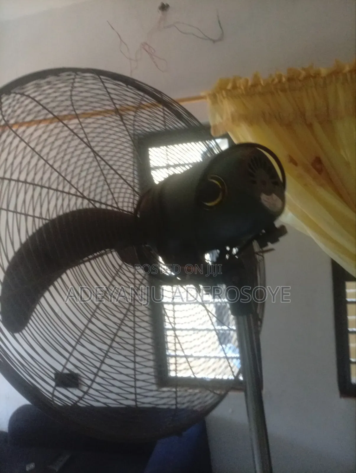 High Capacity Rotating Standing Fan