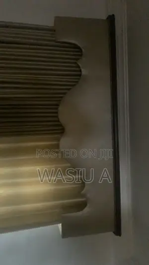 2 Window Curtain With It Frame