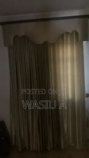 2 Window Curtain With It Frame