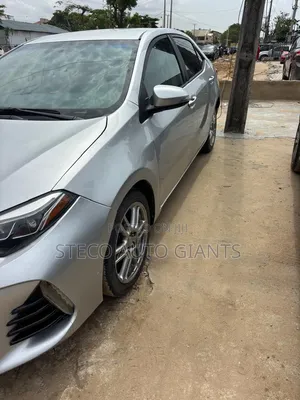 Toyota Corolla L 4dr Sedan (1.8L 4cyl Manual) 2016 Silver