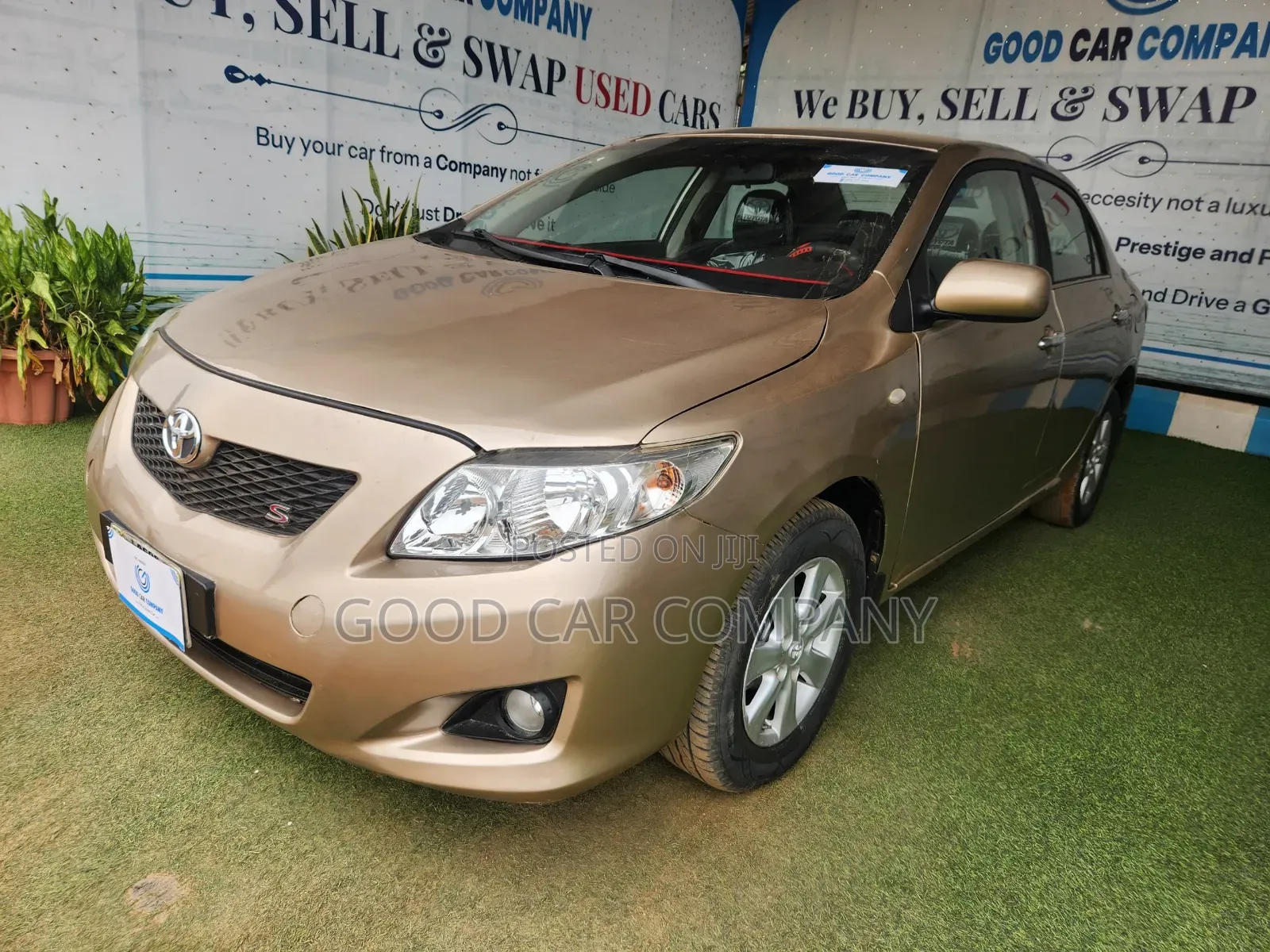 Toyota Corolla 2010 Gold