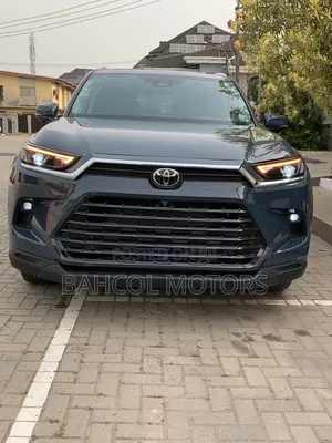 Toyota Grand Highlander Platinum AWD 2024 Blue