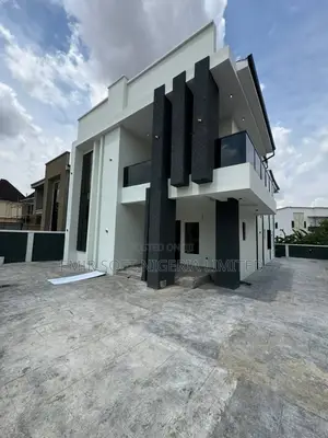 4bdrm Duplex in Carlton Gate Estate, Akobo for sale