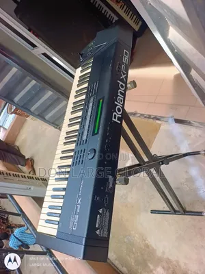 Roland Xp-50 Synth