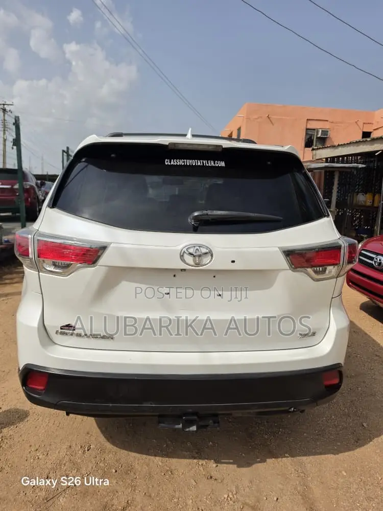 Toyota Highlander 2015 White