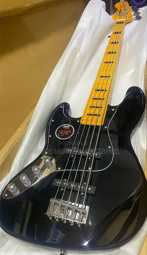 Squier Jazz Bass Electric Guitar