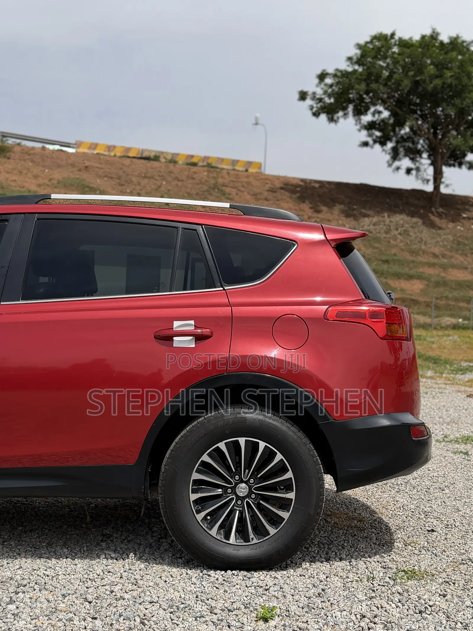 Toyota RAV4 2014 Red