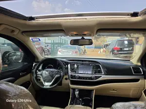 Toyota Highlander 2015 White