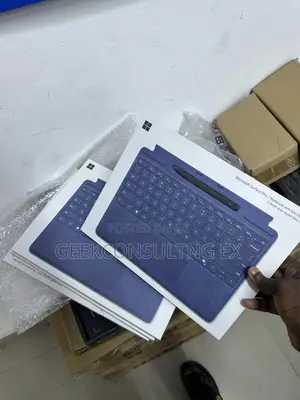 Brandnew Surface Pro 8,9,10 and 11 Keyboard and Pen