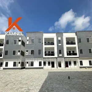3bdrm Apartment in Mobil, Lagos Island (Eko) for sale