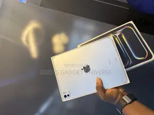 Apple iPad Pro 11 (2024) 256 GB Gray