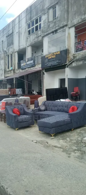 Super Beautiful L Shaped Fabric Chair