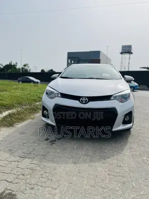 Toyota Corolla S 4dr Sedan (1.8L 4cyl CVT) 2014 Silver