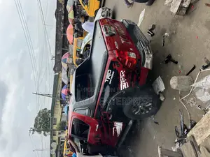 Rolling Booth Cover With TRD Spoiler