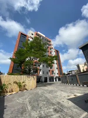 3bdrm Duplex in Vi Lagos, Victoria Island for sale