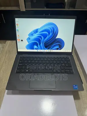 Laptop Dell Latitude 7320 16GB Intel Core i5 SSD 256GB