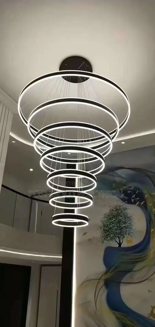 Luxury Focus Modern 7 Ring Chandelier