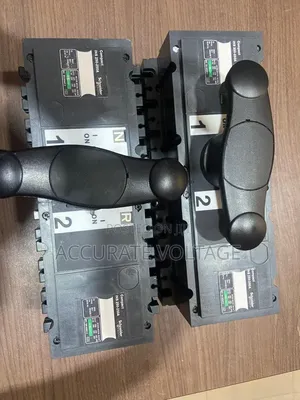 250a 4p Schneider Isolator Switch/Changeover