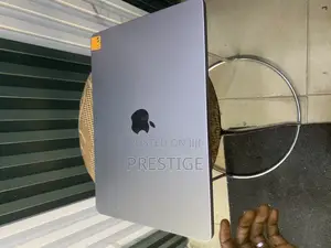 Laptop Apple MacBook Air 2024 M3 13-inch 16GB Apple M3 SSD 512GB