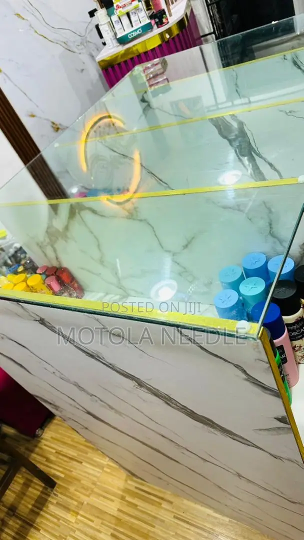 Display Shelf
