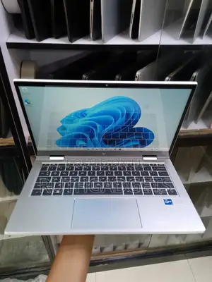 Laptop HP EliteBook 830 G8 16GB Intel Core i7 SSD 512GB
