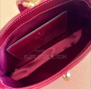 Gucci Luxury Bag  Comes With a Longer Strap