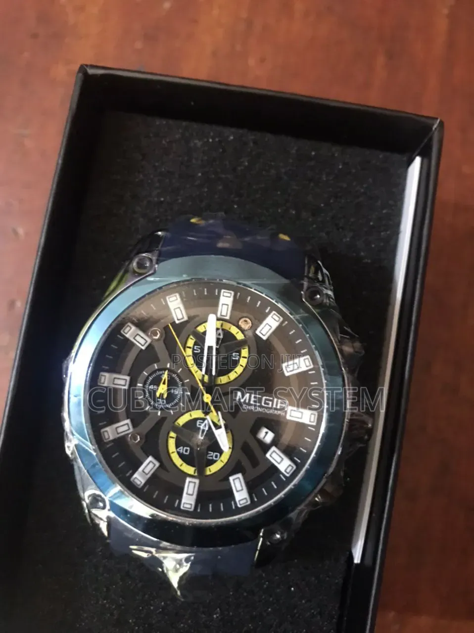 Chronograph Wristwatch