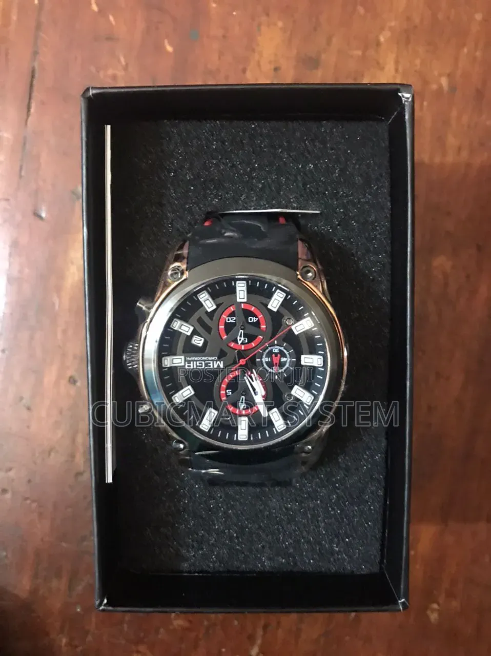 Chronograph Wristwatch