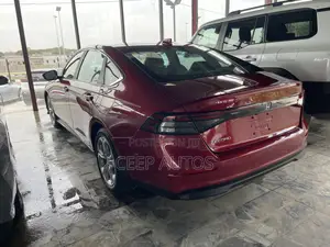 Honda Accord 2005 Red